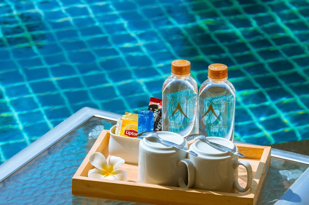 Фото Airport Beach Hotel Phuket