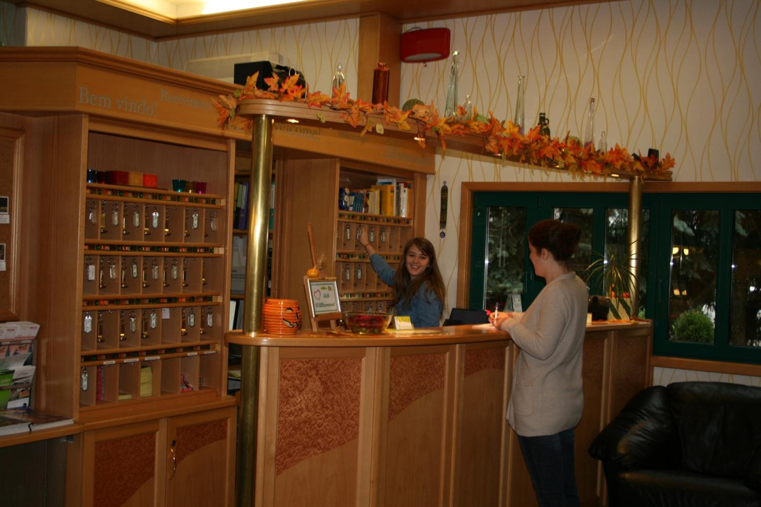 Фото Asperner Löwe