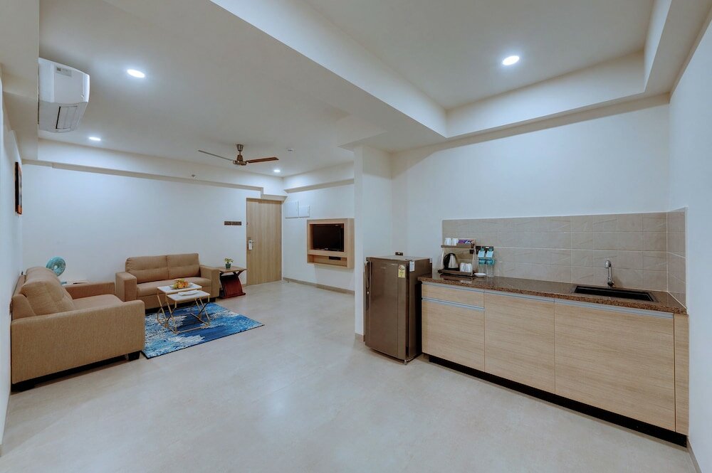 Фото The Fern Habitat Candolim Goa