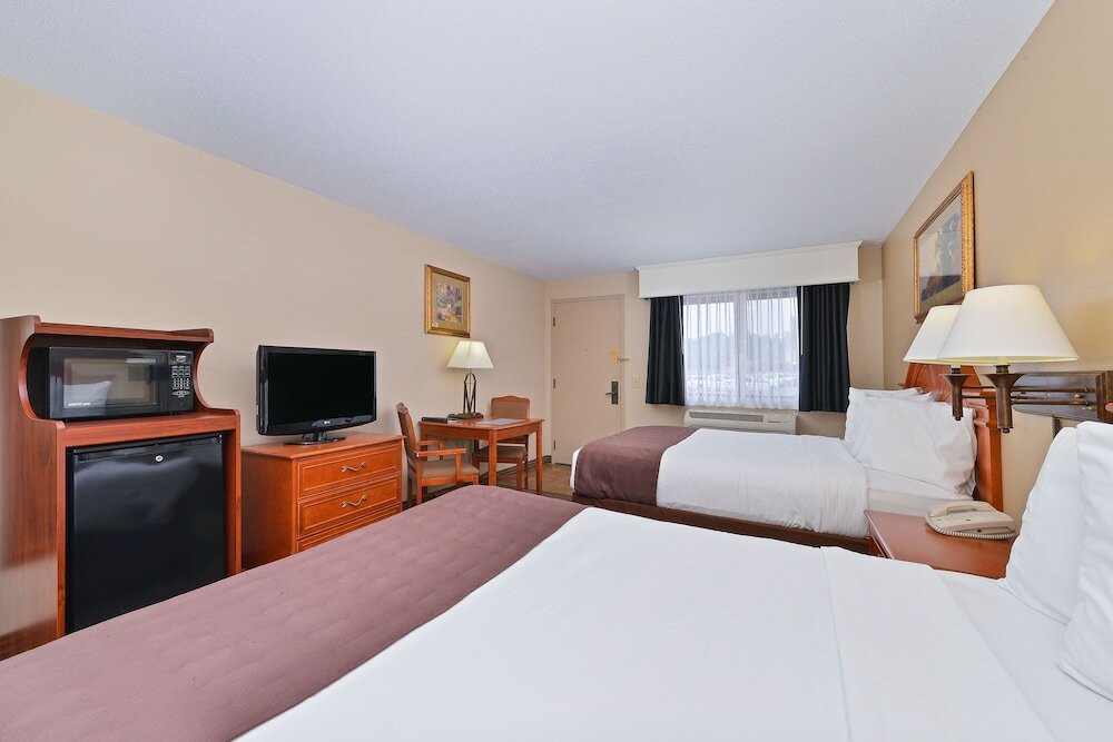 Фото Revel Hotel Minot, SureStay Collection by Best Western