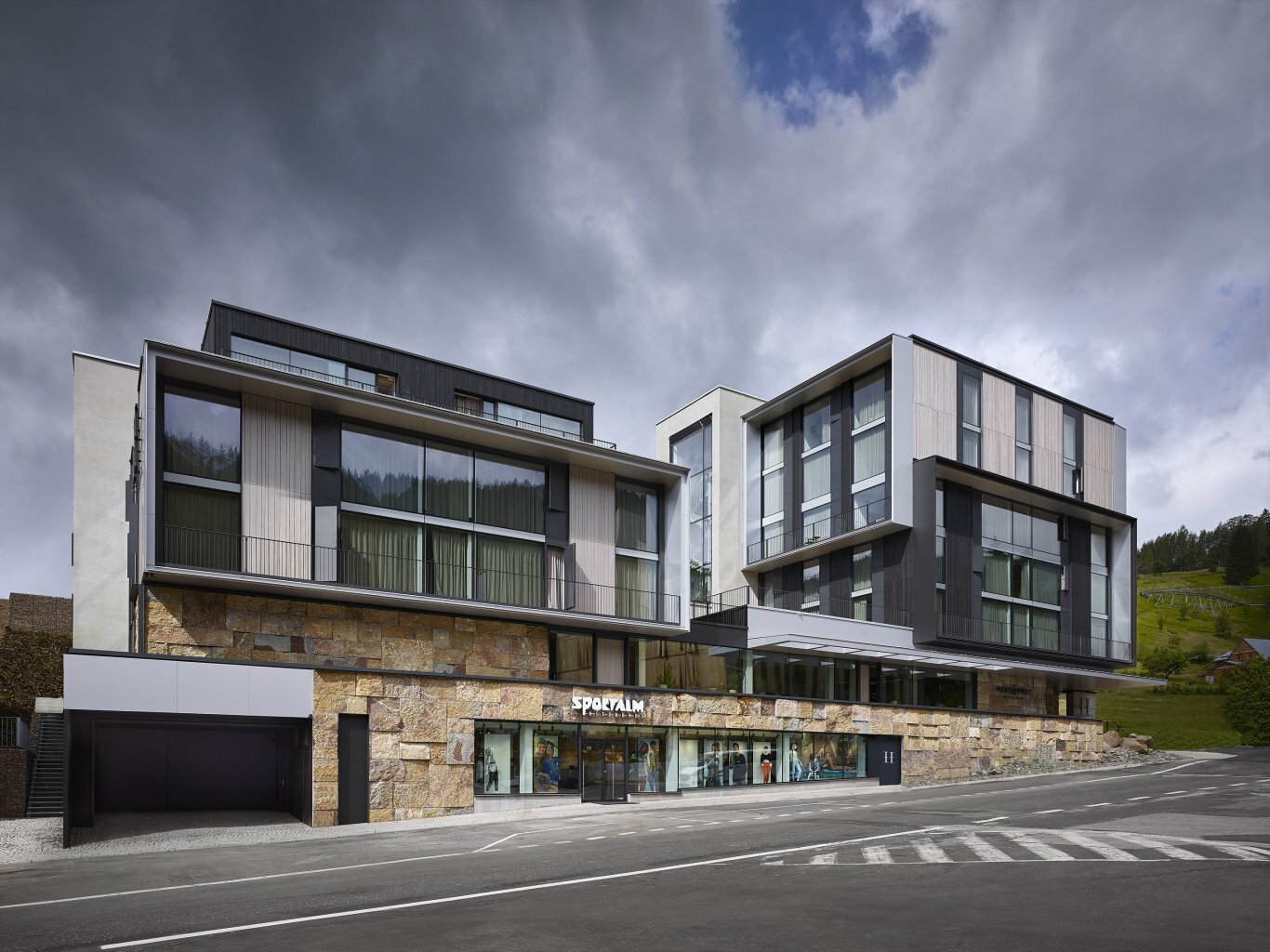 Фото Grand Hotel Hradec