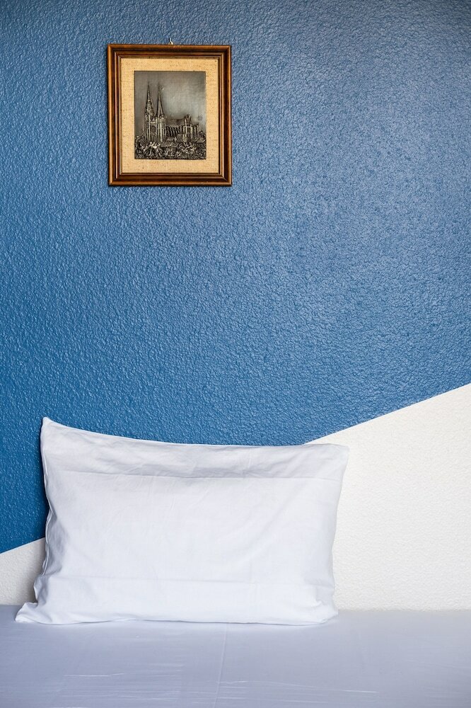 Фото Greet Chartres Est