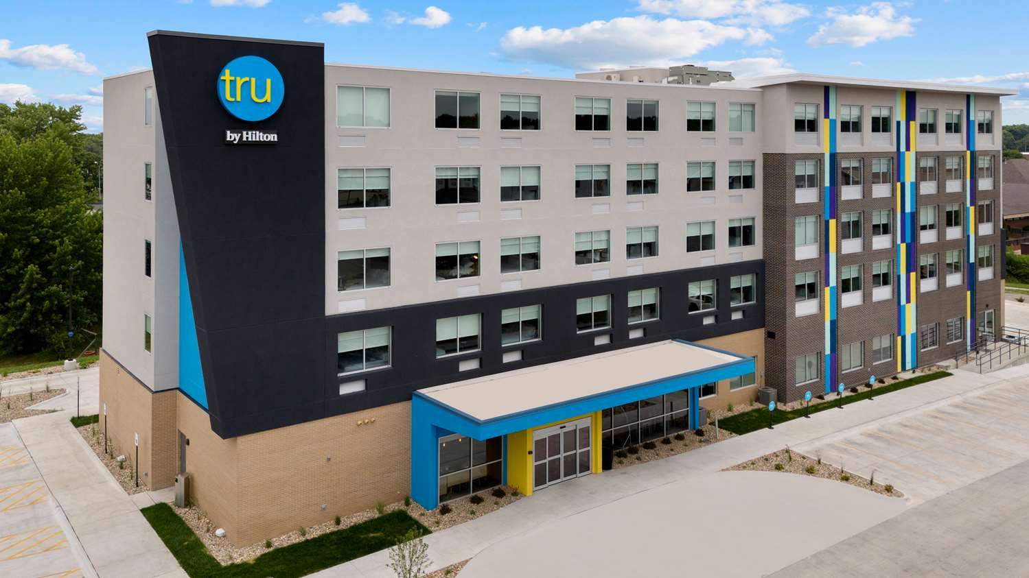 Фото Tru by Hilton Lincoln East