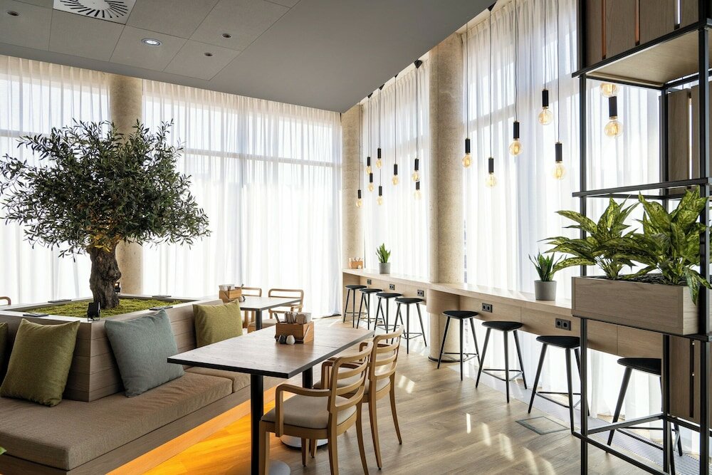 Фото Intercityhotel Heidelberg