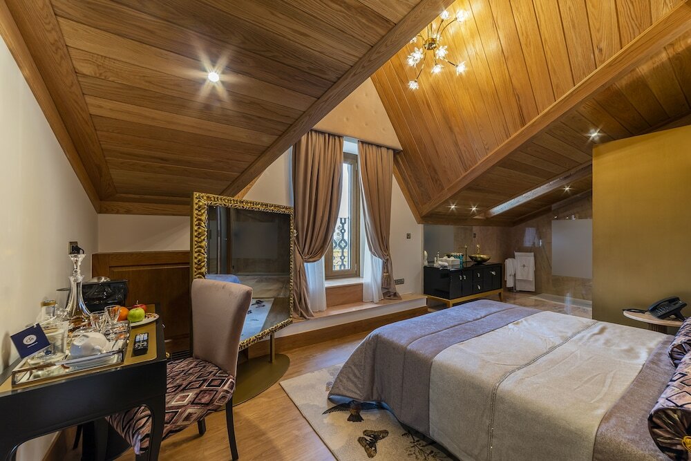 Фото Sintra Marmoris Camelia