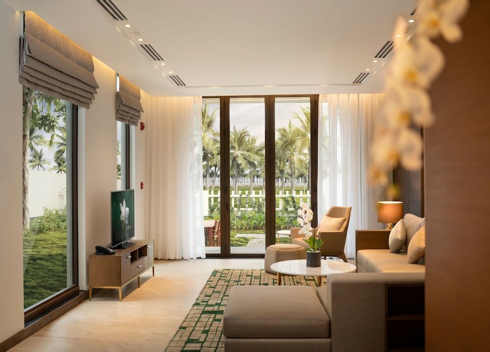 Фото Oakwood Ha Long