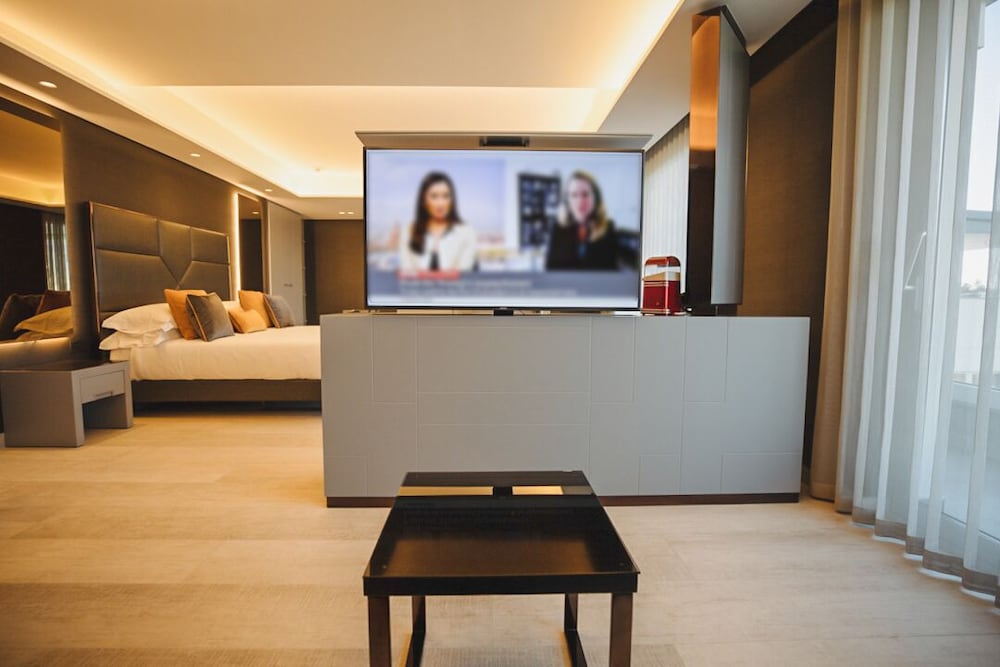 Фото Hotel & Resort Tre Fontane Luxury