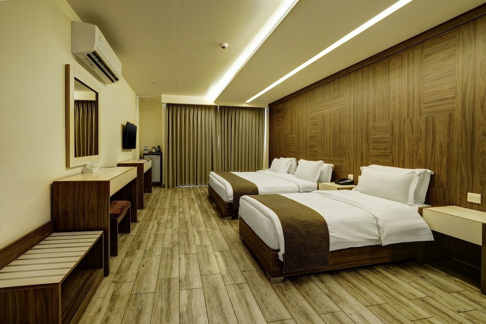 Фото Luciana Hotel by Bratus