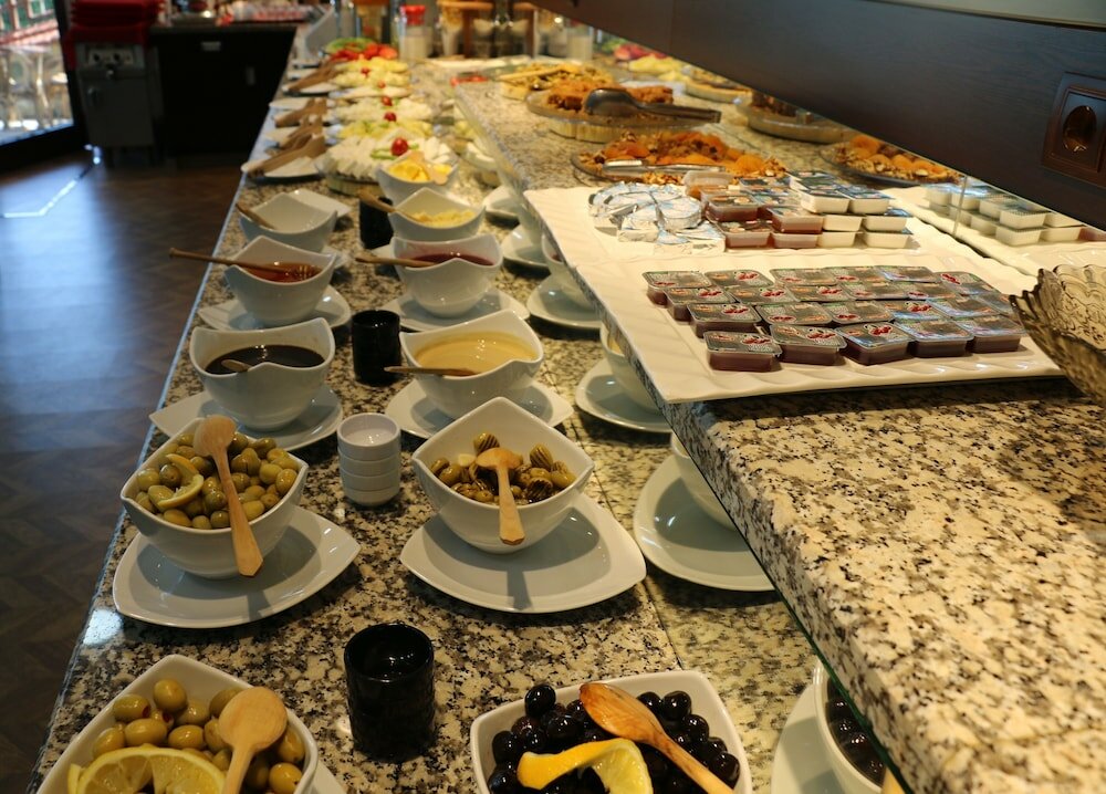 Фото Hotel Lazlakar