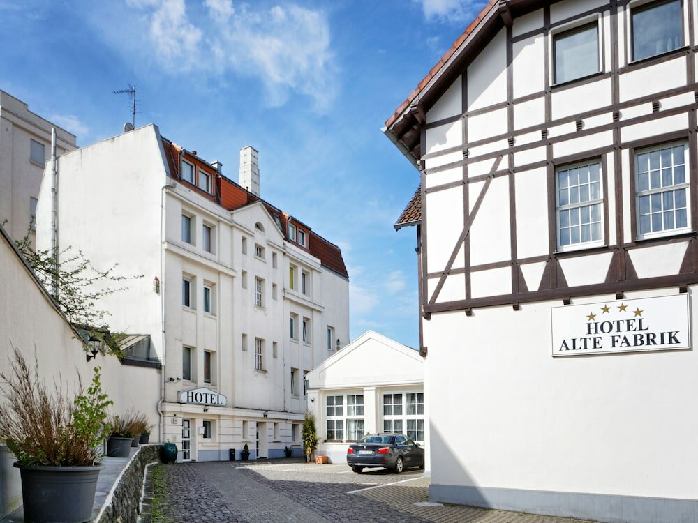 Фото отеля 1