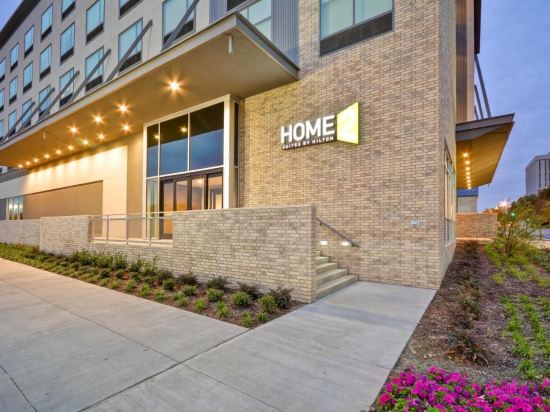 Фото Home2 Suites by Hilton Dallas Downtown at Baylor Scott & White