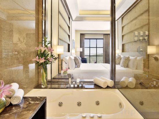 Фото Four Points by Sheraton Srinagar