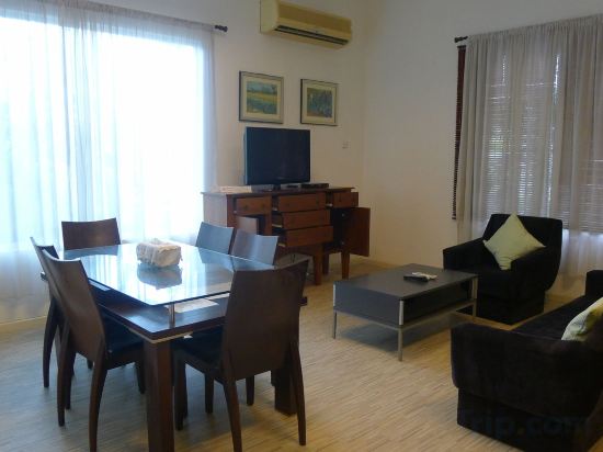 Фото Wesberly Apartments