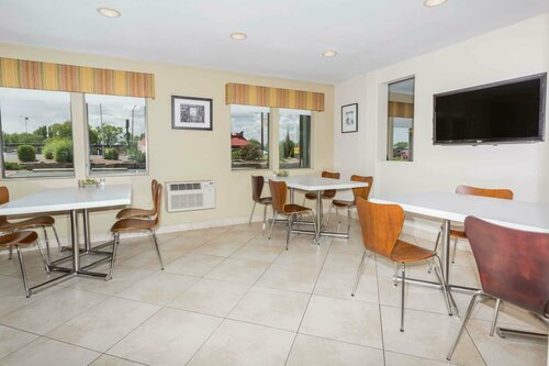 Гостиница SureStay Plus by Best Western Montrose в Монтрозе