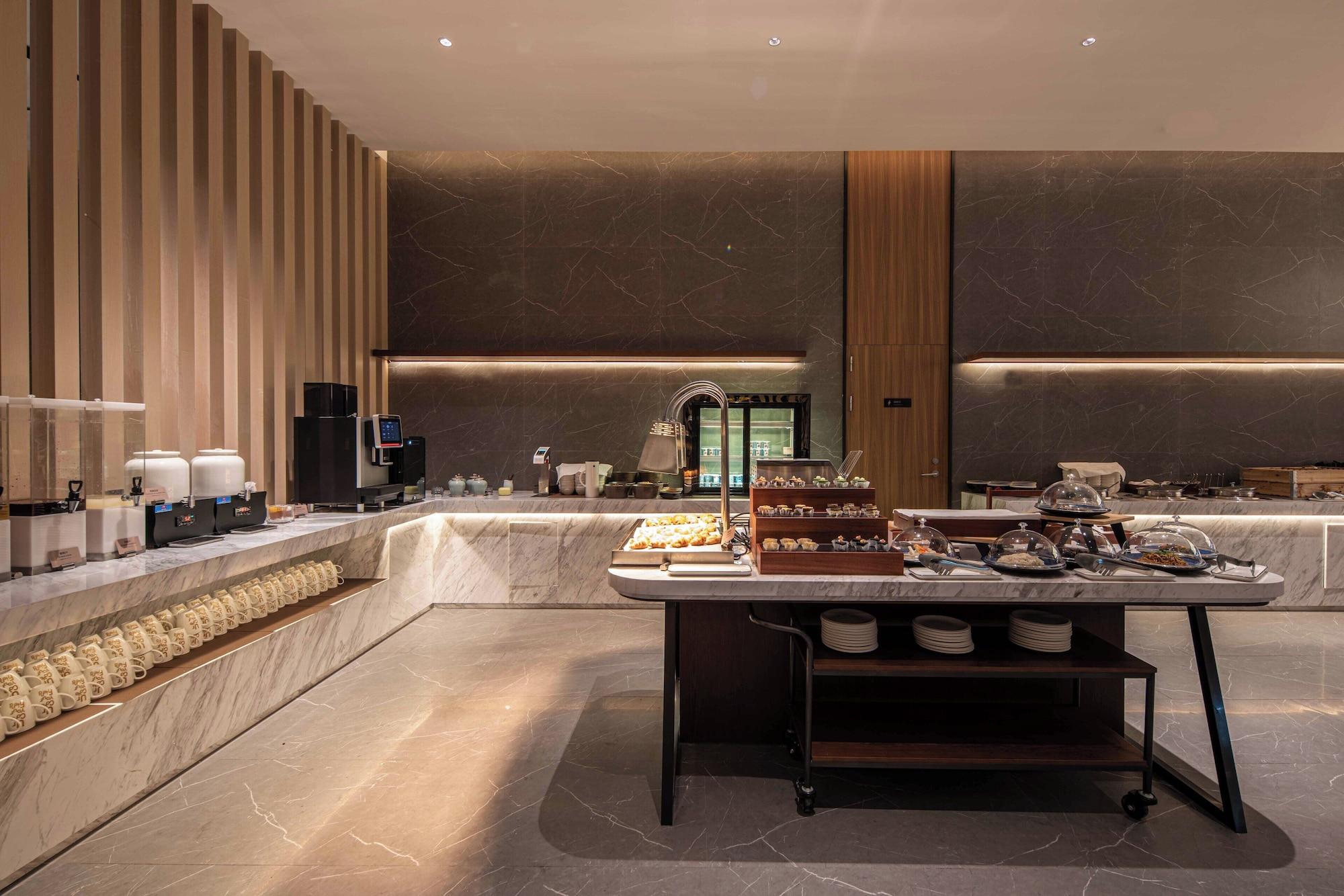 Фото UrCove by Hyatt Shanghai Lujiazui Expo