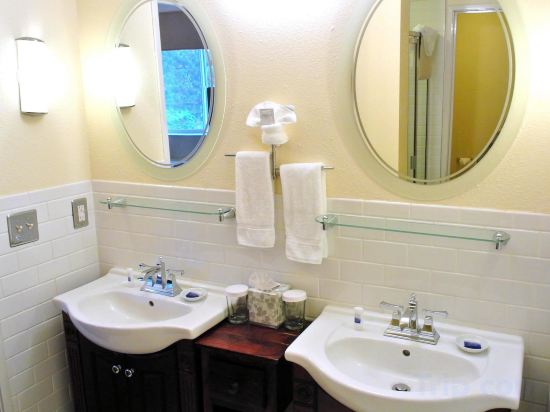 Фото Best Western Plus Plaza by the Green