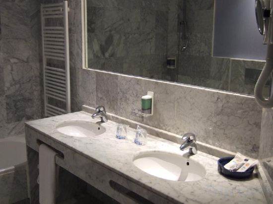 Фото Hotel Madeira Centro