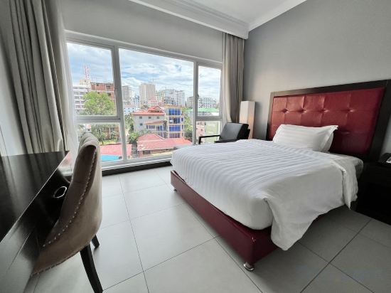 Фото Queenco Hotel & Casino