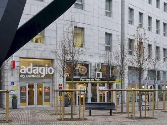 Фото Aparthotel Adagio La Défense Esplanade