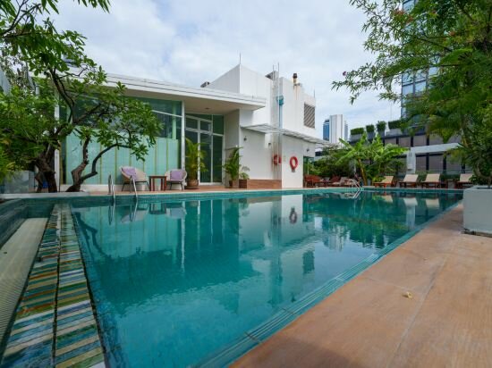 Фото Sabai Sathorn Service Apartment