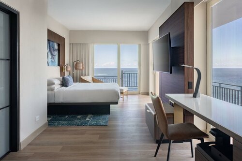 Гостиница San Juan Marriott Resort & x26; Stellaris Casino