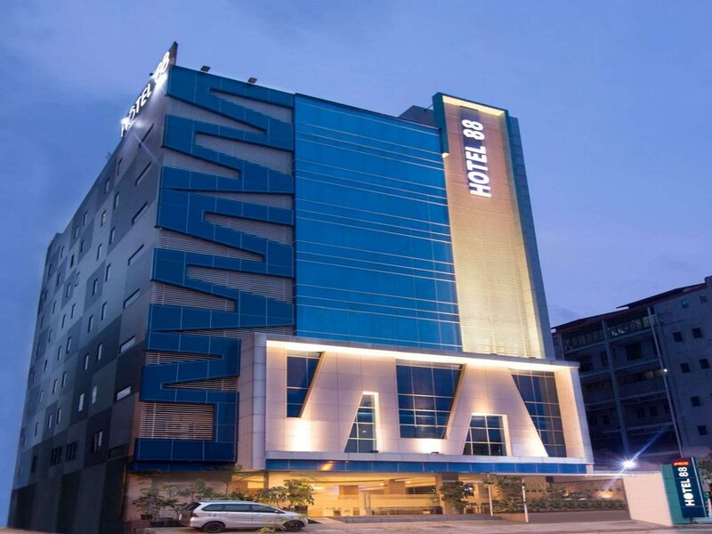 Гостиница Hotel 88 Mangga Besar 62 в Джакарте