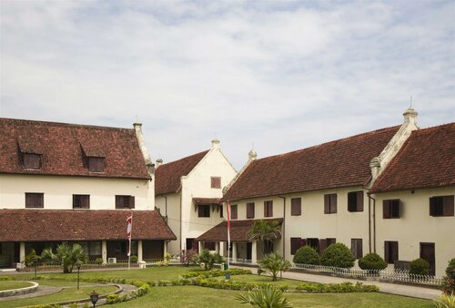 Гостиница Almadera Hotel Makassar