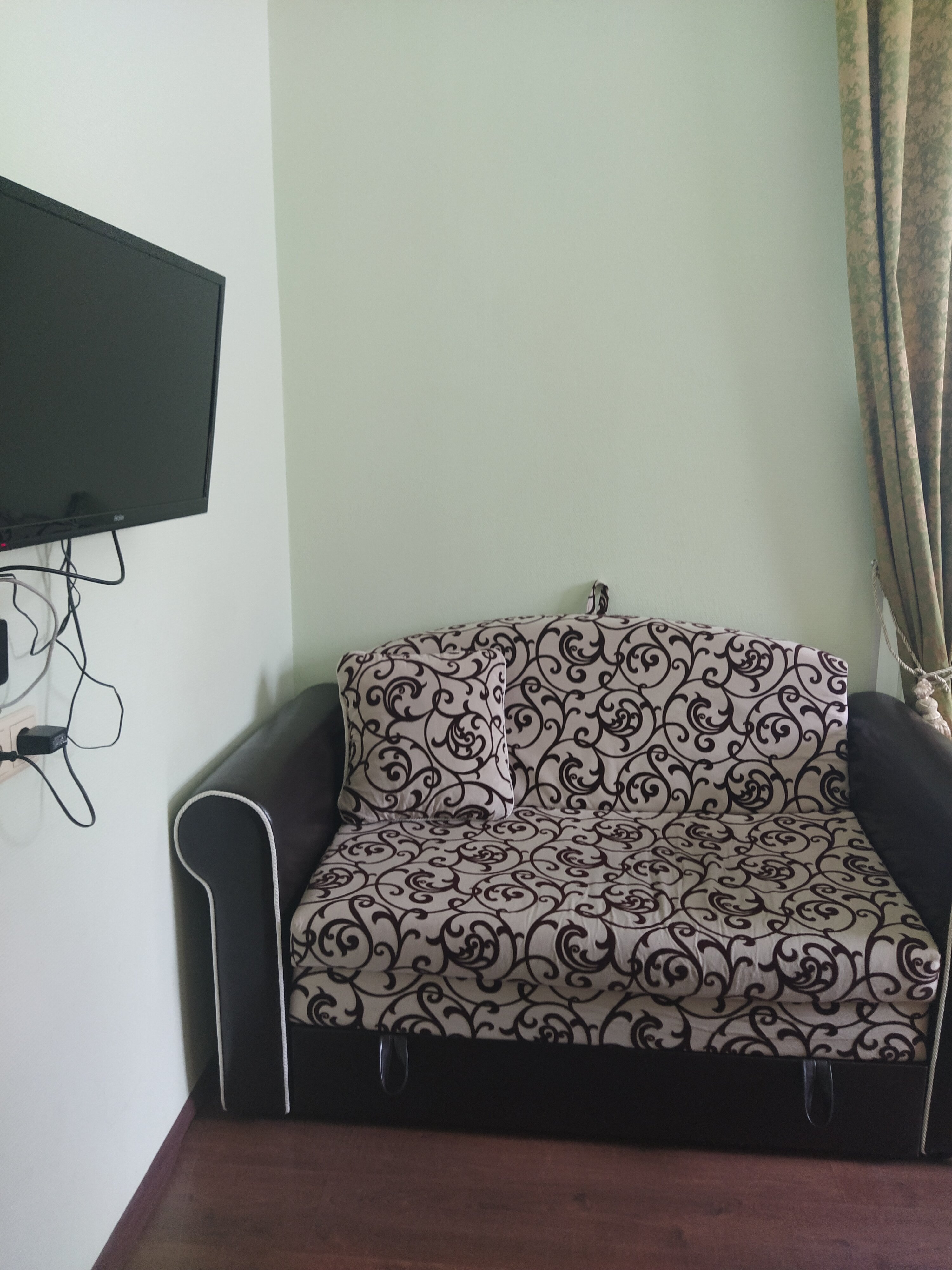 Фото Малахитовая