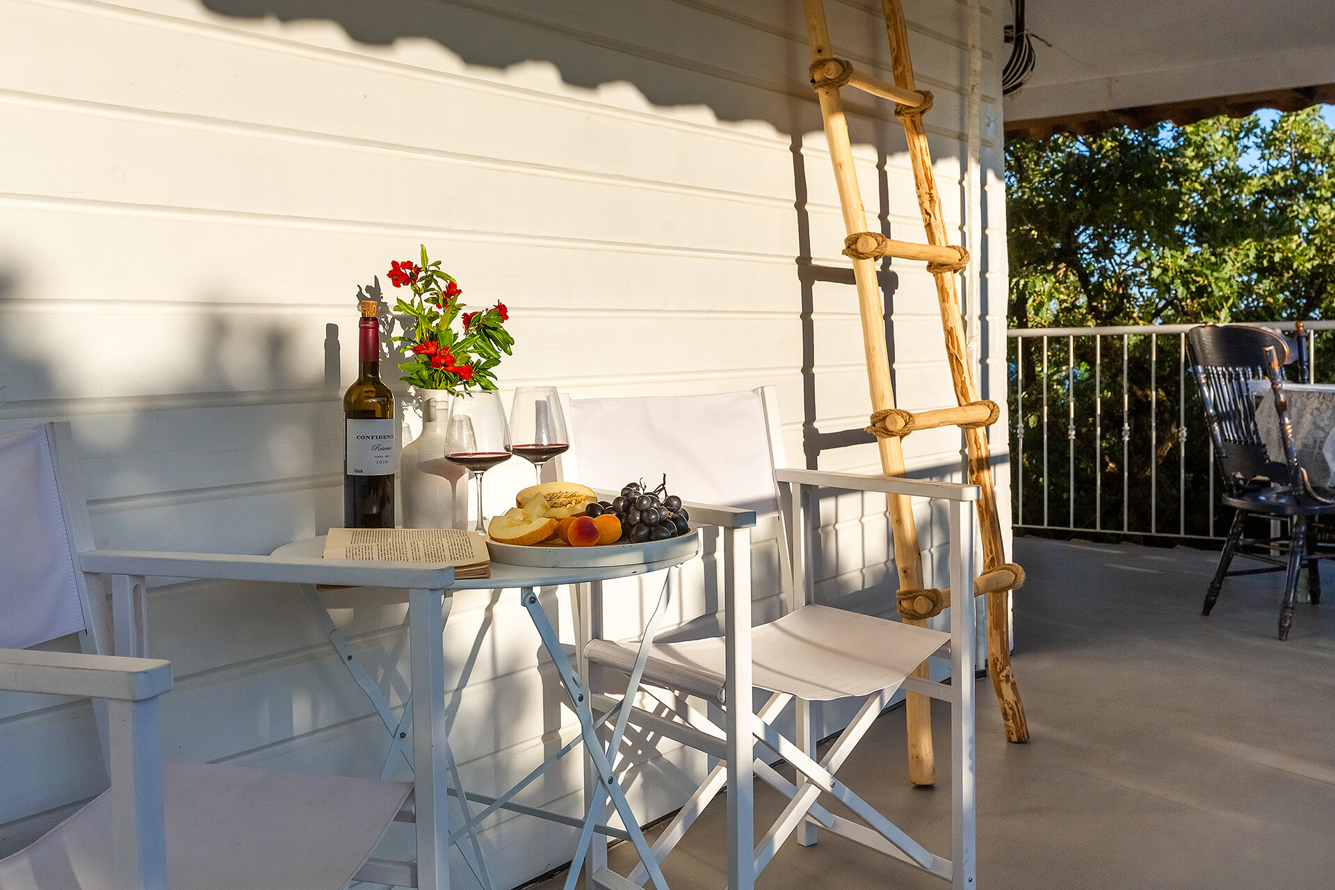 Фото Petra Garden Beach Hotel