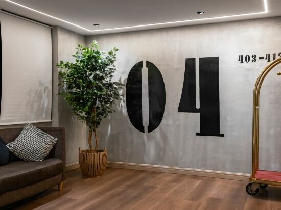 Фото Royce Hotel