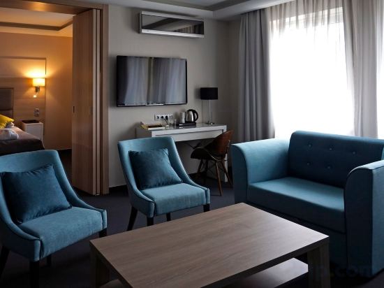 Фото Amrita Hotel