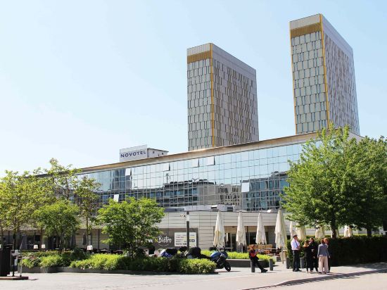 Фото Novotel Luxembourg Kirchberg