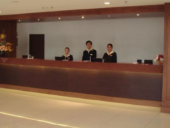 Фото Gaya Centre Hotel