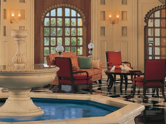 Фото The Oberoi Udaivilas, Udaipur