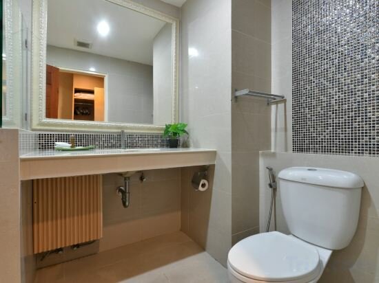 Фото Three Seasons Place