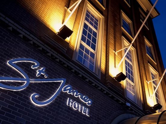 Фото St James Hotel, Bw Premier Collection