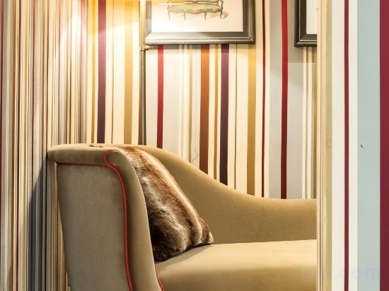 Фото Hotel Chateaubriand