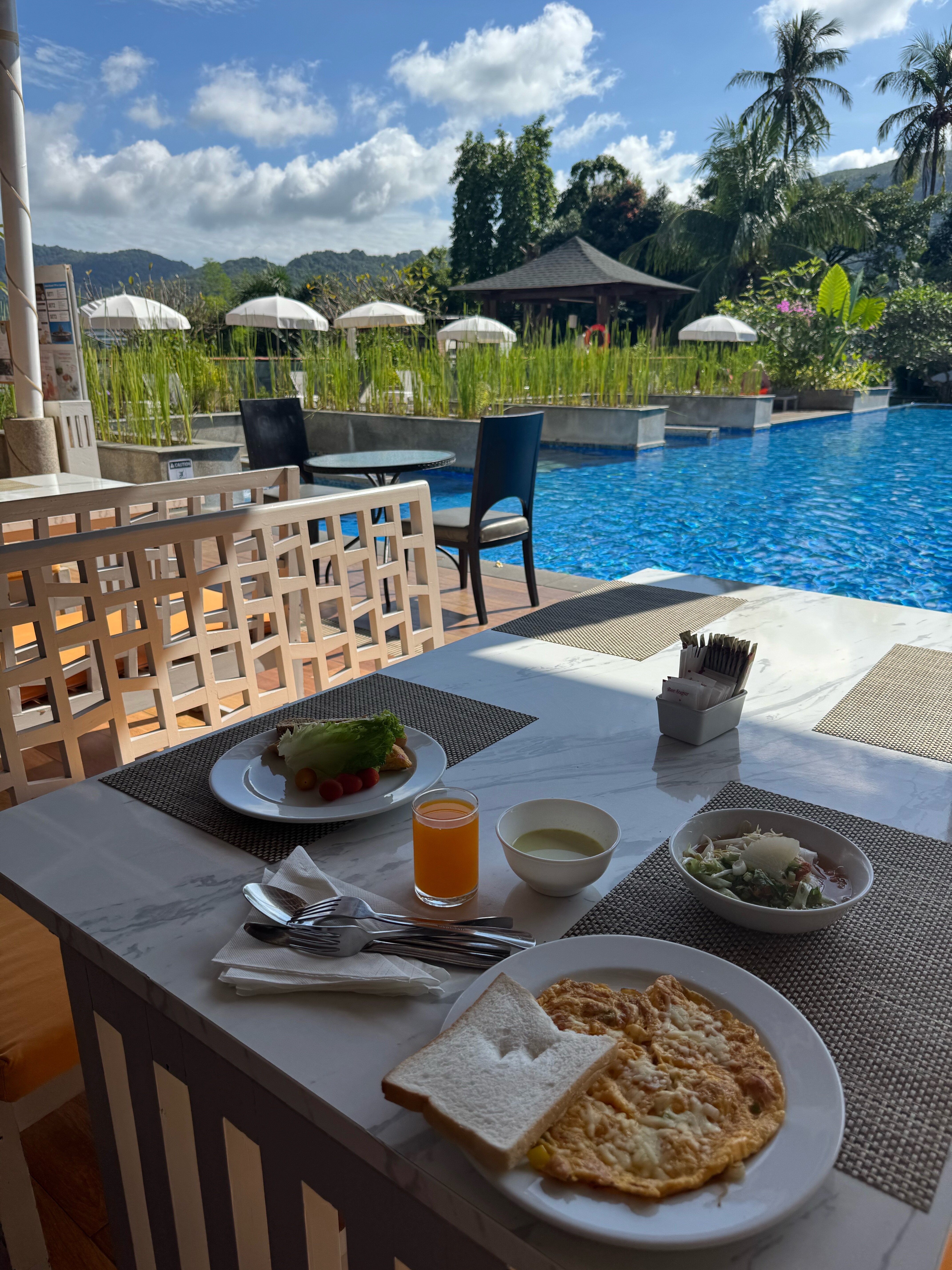 Фото Peach Blossom Resort & Pool Villa