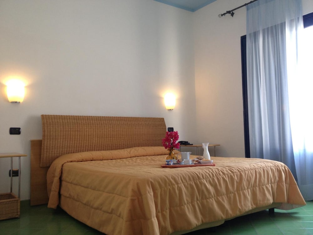 Фото Hotel Aura