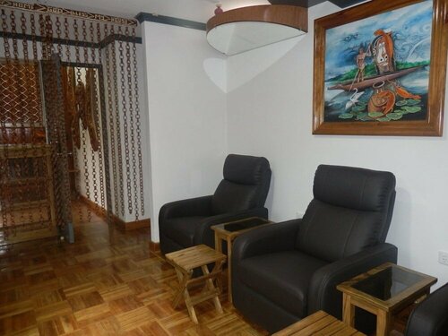 Гостиница The Hideaway Hotel в Порт-Морсби