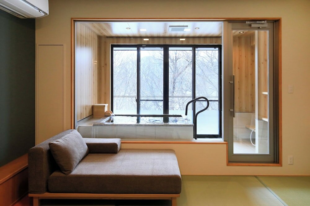 Фото Oku-Nikko Hotel Shikisai