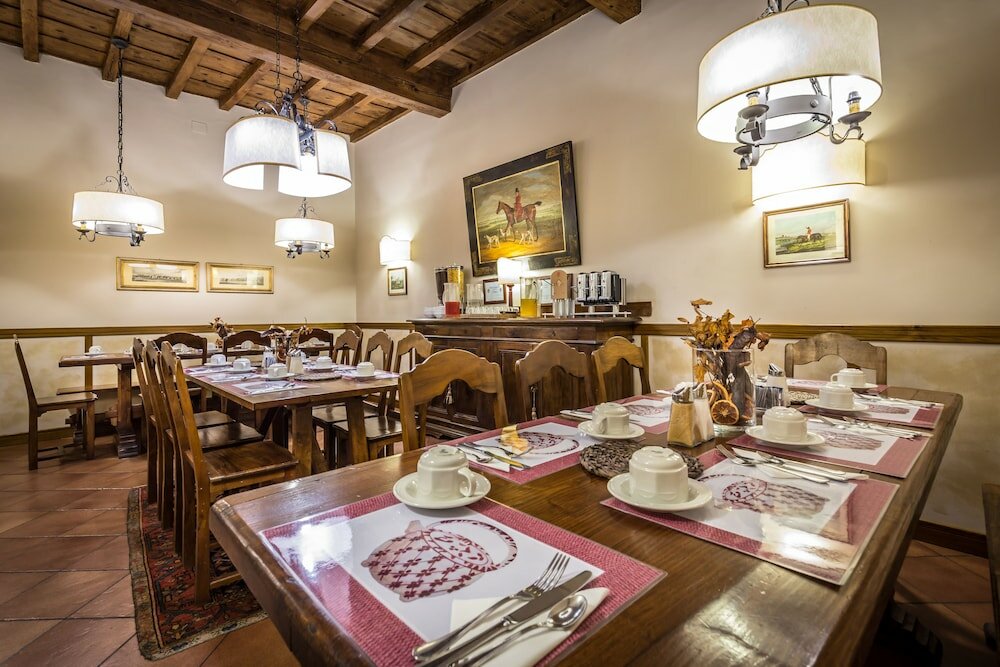 Фото Hotel Marios