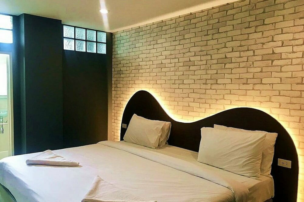 Hotel Ton Aor Place Hotel Ratchada, Bangkok, photo