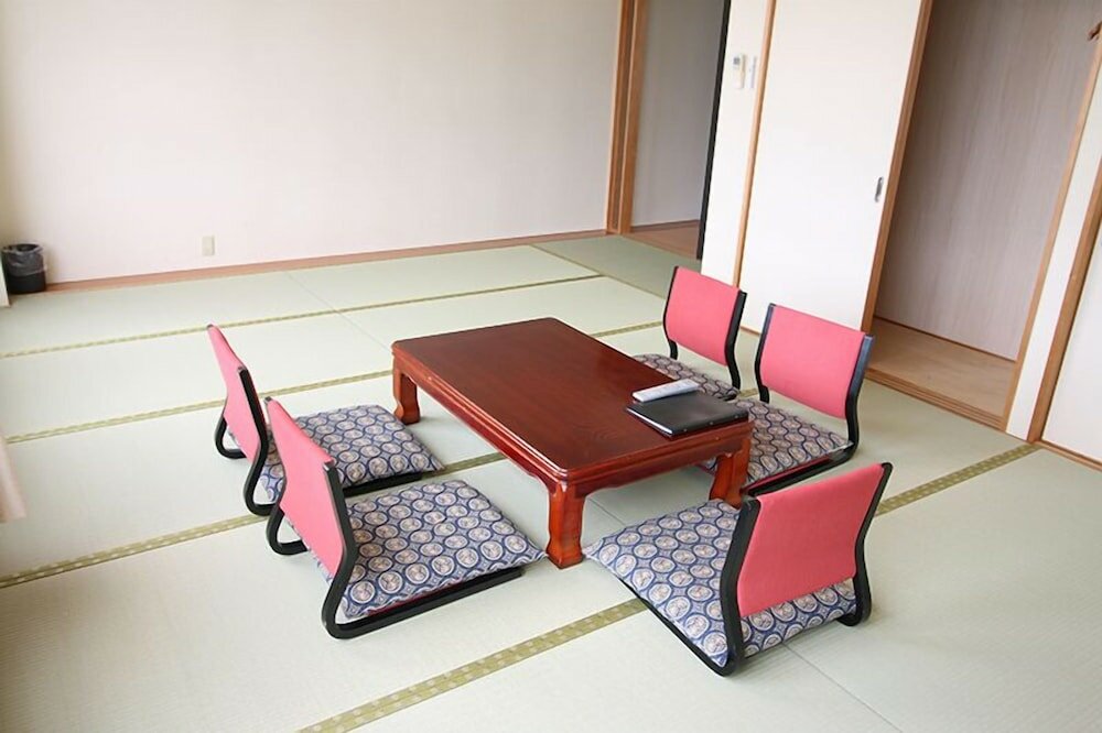 Фото Lakeside Hot Spring Hotel Kunibiki