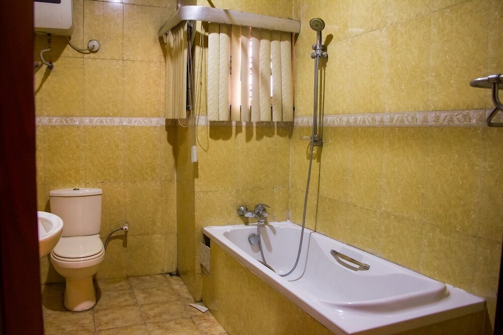 Фото Tivoli Residence & Bar