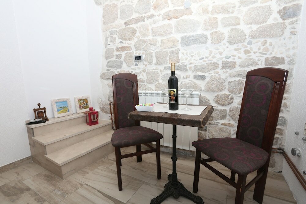 Фото Apartments Nikolla