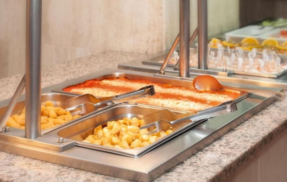 Фото Hotel Ninays