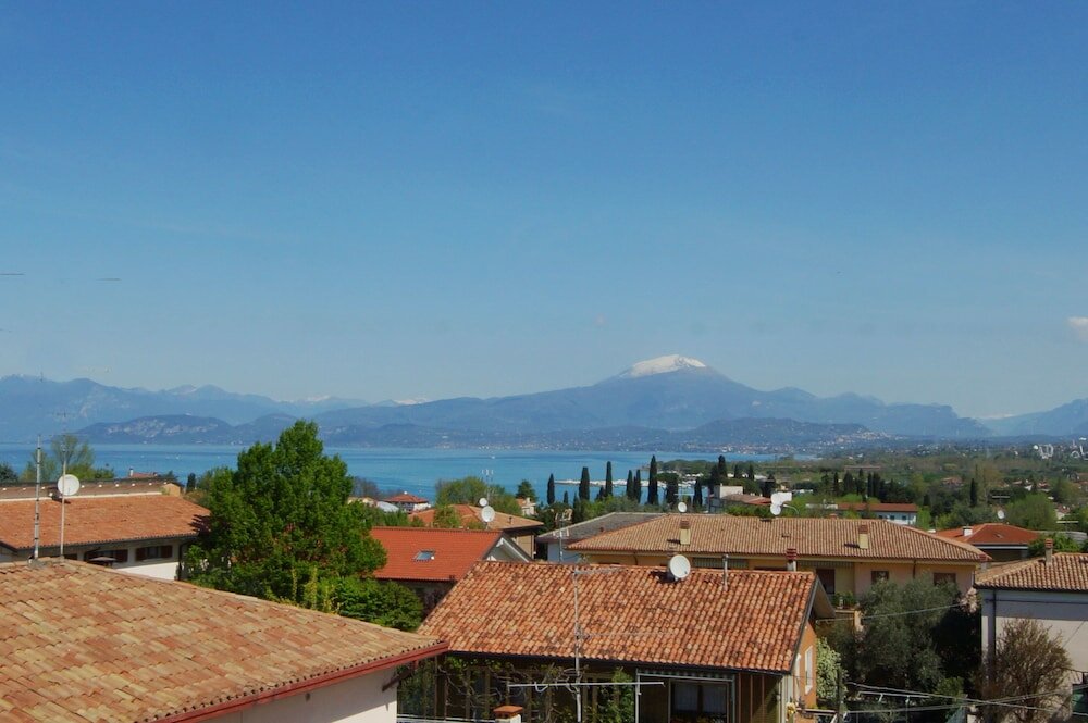 Фото Hotel Clarin 14 by Dori