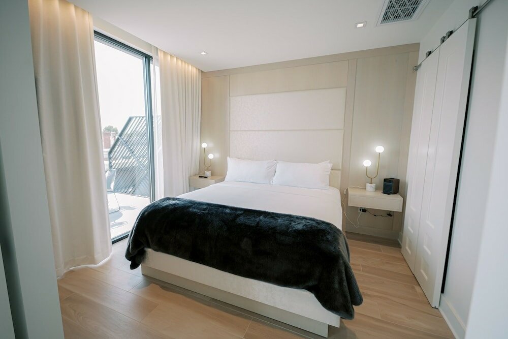 Фото Hotel Covington Cincinnati Riverfront