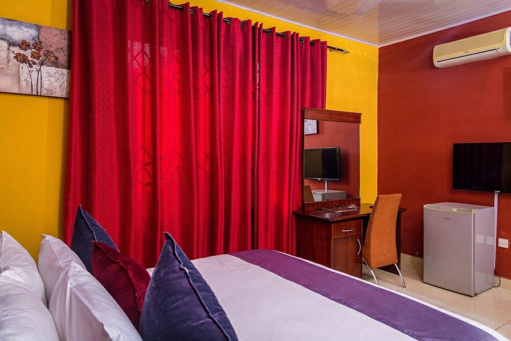 Фото Oriental Hotel North Legon